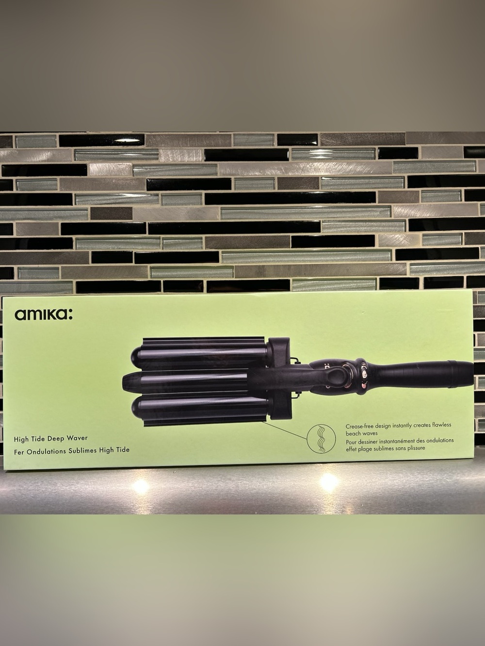 AMIKA Triple Barrel Deep Waver - Black